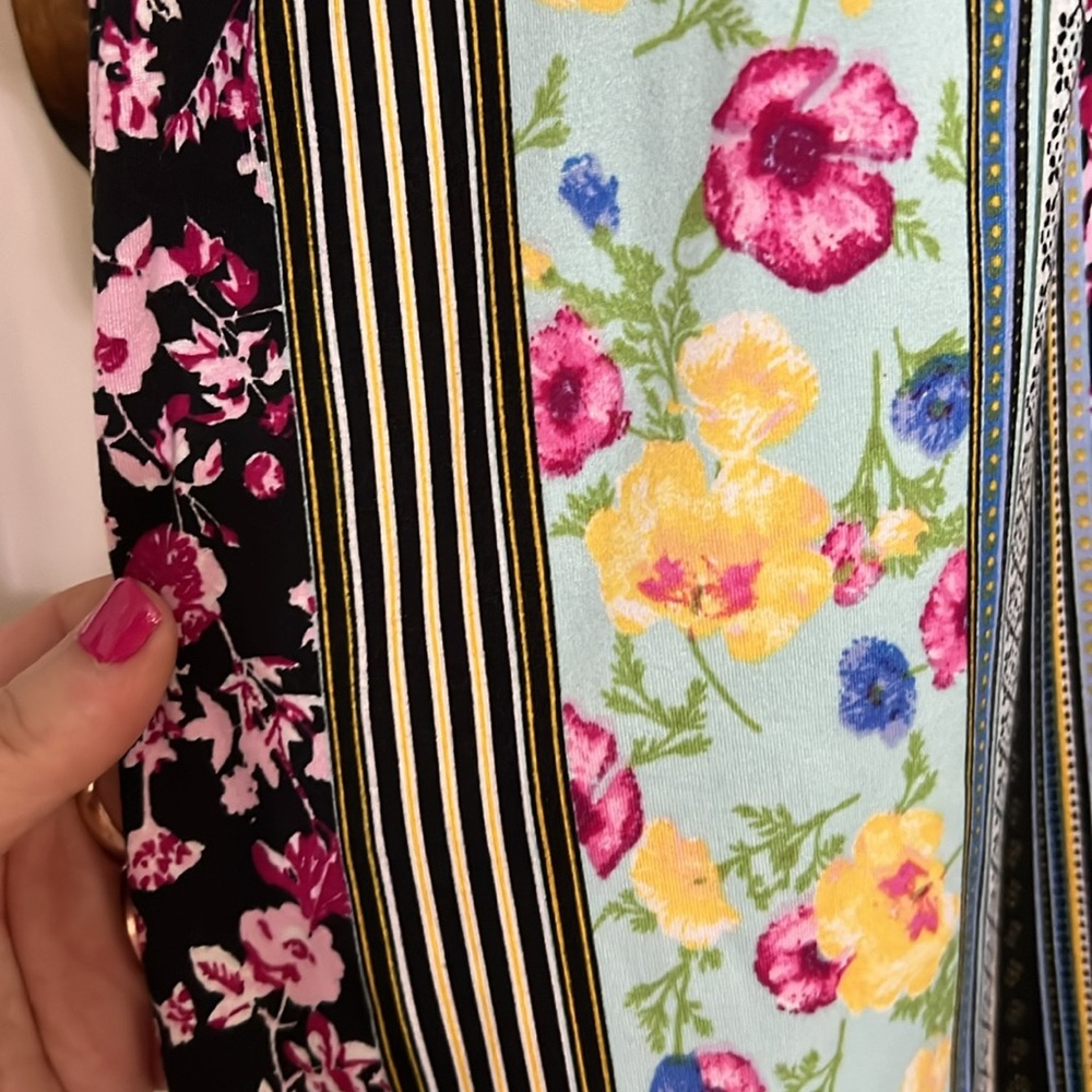 HONEYME Multi Color Striped Floral Empire Waist Bell Sleeve Dress, Medium, GUC. - Picture 8 of 9